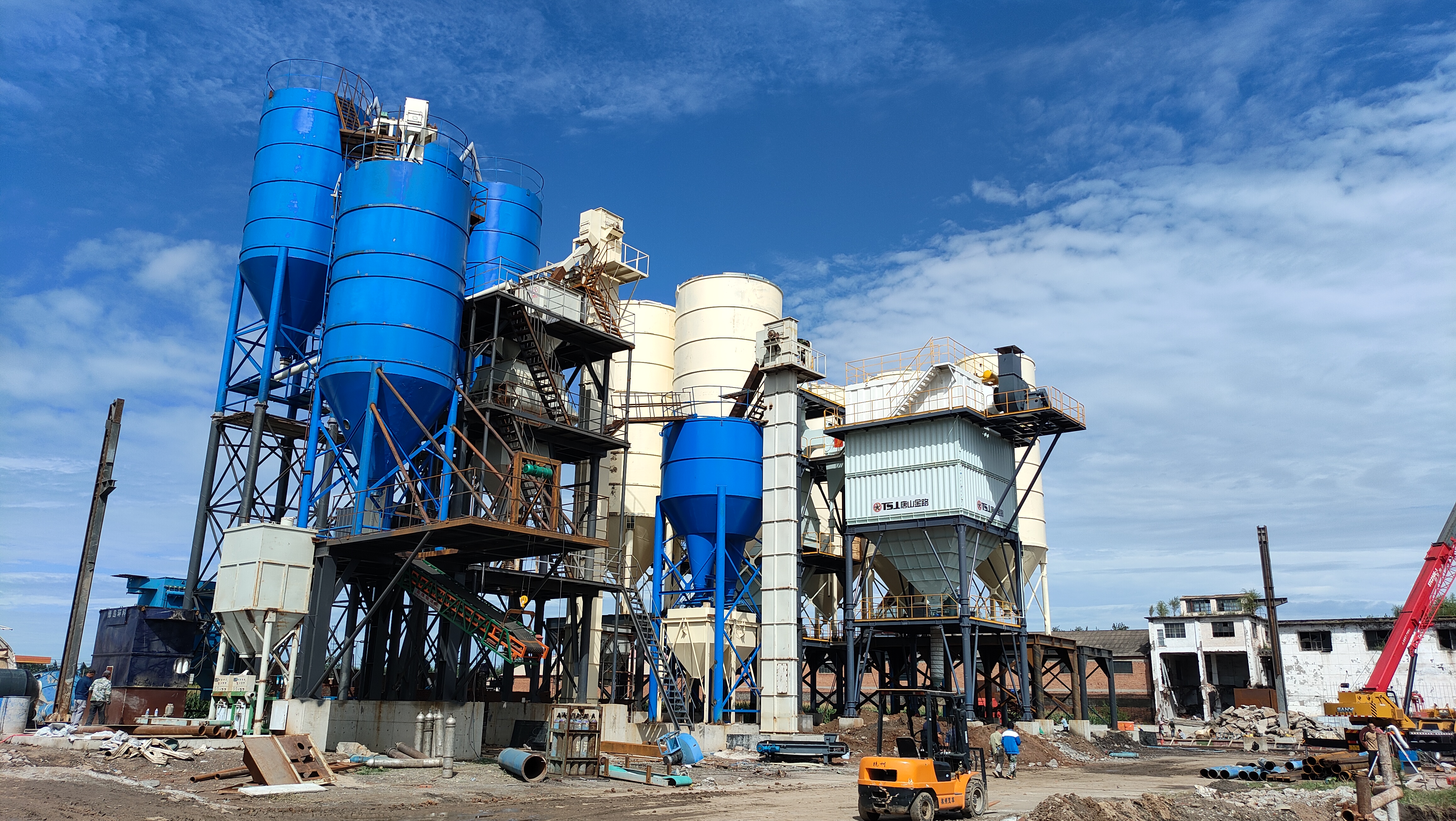 唐山金路制砂樓：智能引領(lǐng)，生產(chǎn)無憂